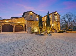119 Plaza Escondido, Horseshoe Bay, TX 78657
