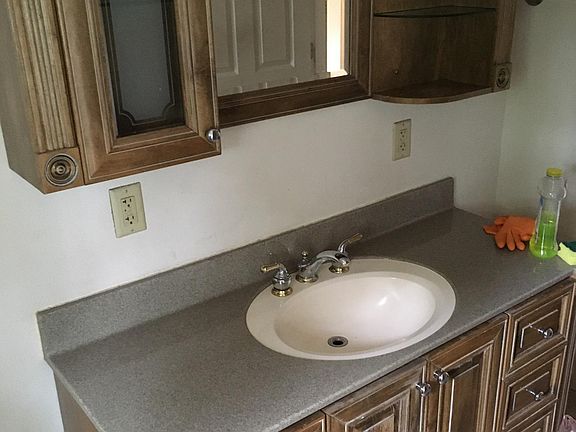 2nd image of 310 River Ave E #1