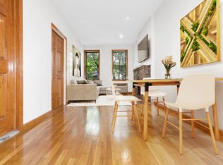 518 E 82nd St #4RW, New York, NY 10028