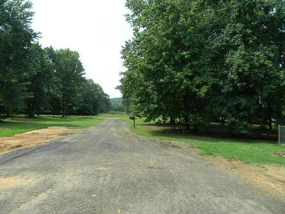5th image of 21 Sabra Ln