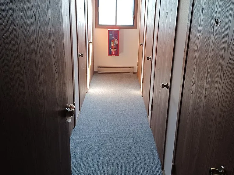 1025 Willow Ave — Photo 30