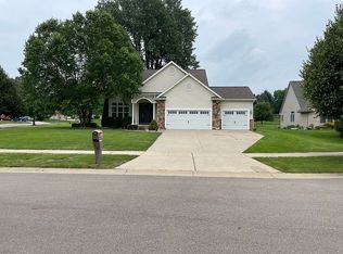 3210 Kari Cir, Dewitt, MI 48820