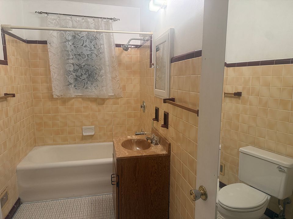 1st image of 2742 N Downer Ave #A