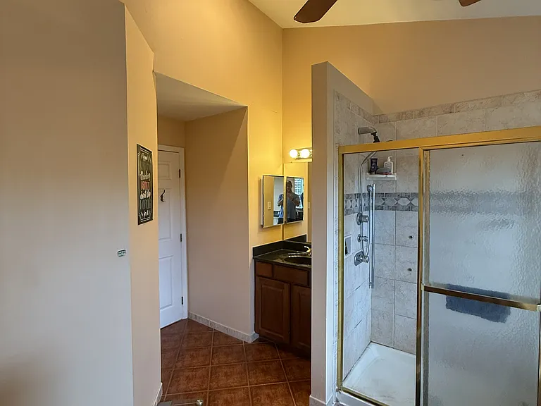 1006 Glendevon Dr — Photo 33