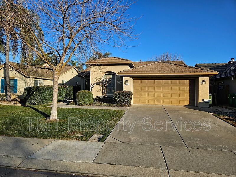 1st image of 257 Oriole Ln