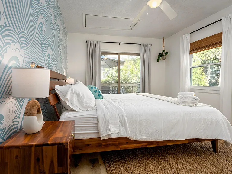 9 Oceanic St #C — Photo 8
