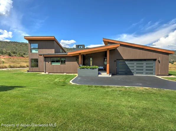 470 Hidden Valley Dr, Glenwood Springs, CO 81601