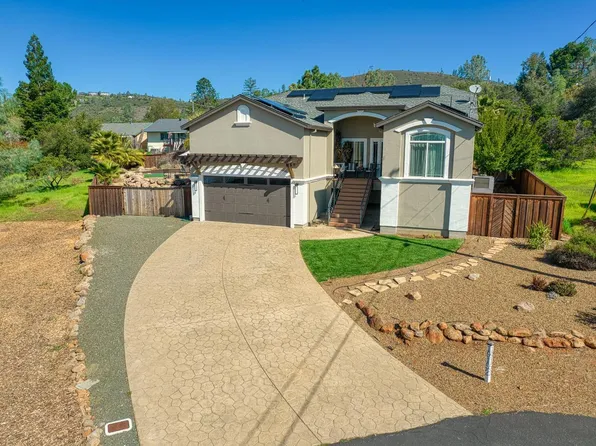 19152 Colt Court, Hidden Valley Lake, CA 95467