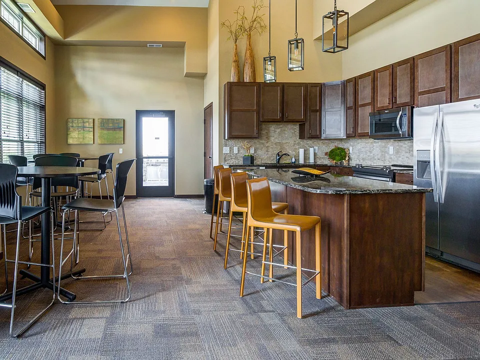 South Ridge apartments community photo
