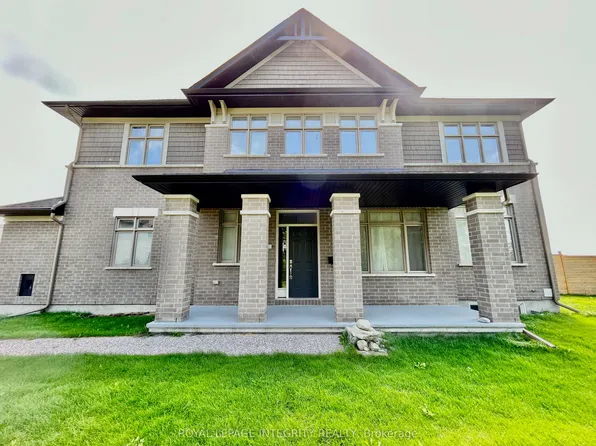 798 Carnelian Cres, Ottawa, ON K1X 0A8