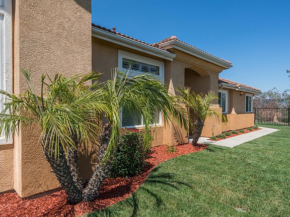 3rd image of 1569 Sheridan Pl