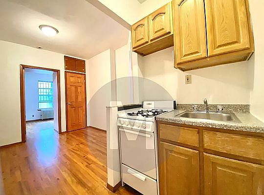 5th image of 1142 1st Ave APT 15