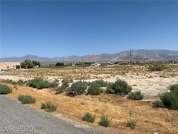 5th image of 3591 Sagebrush Ave