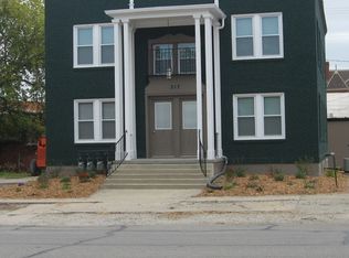 317 S Walnut St APT 2, Ottawa, KS 66067