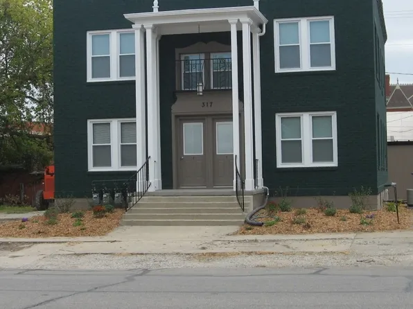 317 S Walnut St APT 2, Ottawa, KS 66067