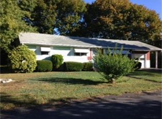 19 Oban Way, Swansea, MA 02777