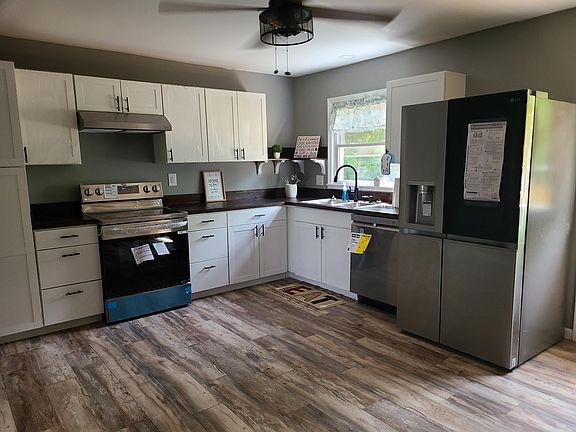 5th image of 145 Cherokee Dr NE