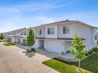 360 34th Ave E UNIT 1, West Fargo, ND 58078