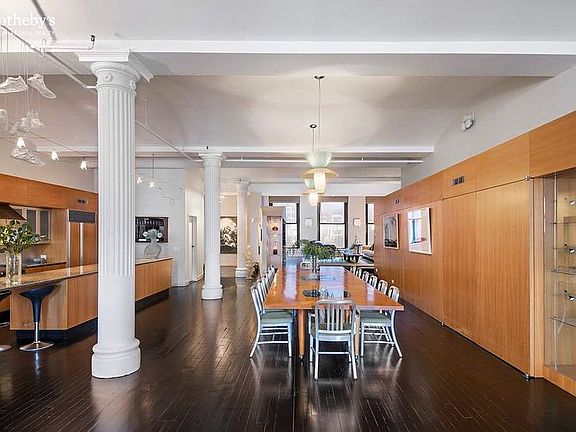 4th image of 704 Broadway Floor 4