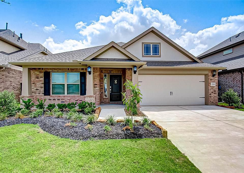 1st image of 2218 Pumpkin Patch Ln