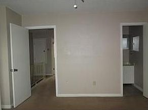 4th image of 4148 Chateau Blvd APT 4
