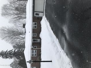 21 Alexander Ter, Pittsfield, MA 01201