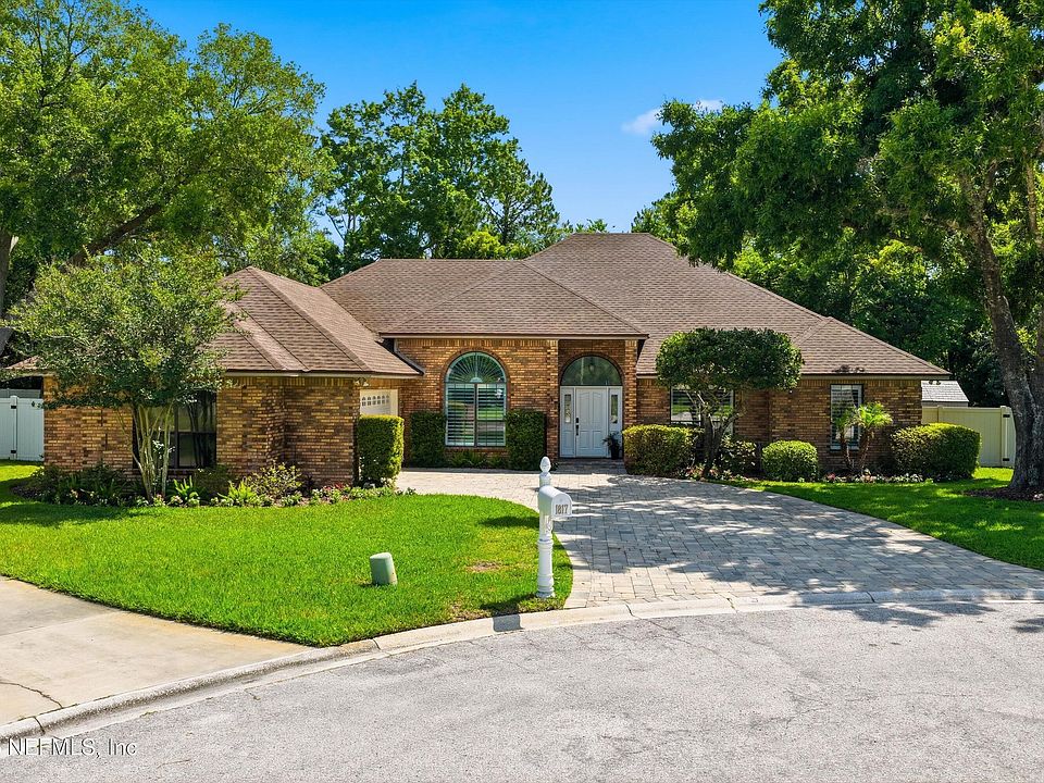 1st image of 1817 SPICEBERRY Circle E