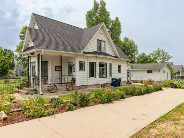 403 S Ferry St, Rushford, MN 55971