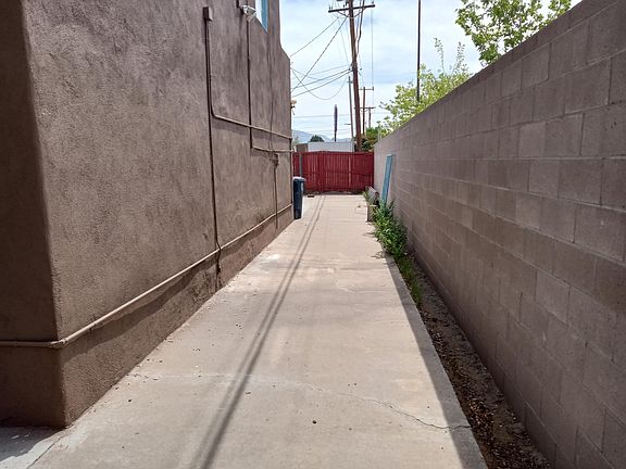 2nd image of 416 Palo Duro Ave NW