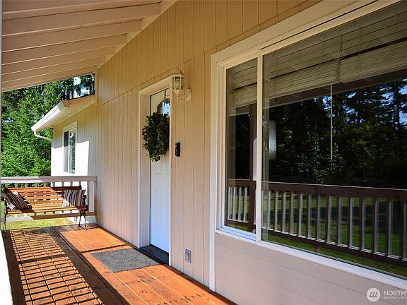 3rd image of 15016 Palmer Lane SE
