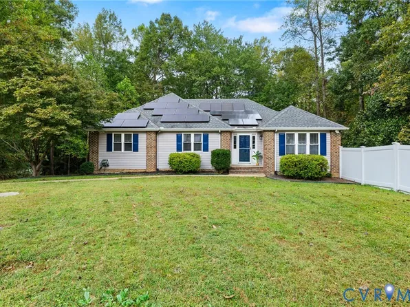 7466 Pinehurst Dr, Quinton, VA 23141