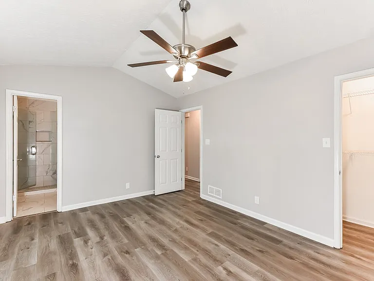 2145 Atkinson Ln — Photo 9