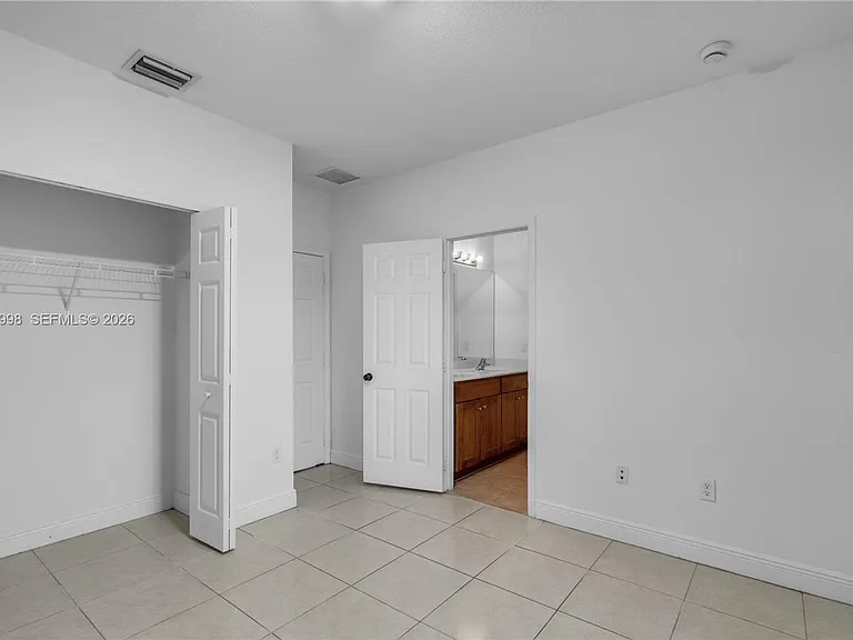 9925 NW 10th St — Photo 12