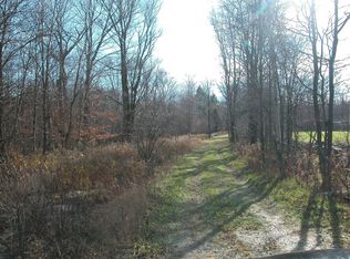 Goose Pond Rd, Lake Ariel, PA 18436