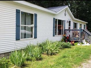215 Middle Dr, Prudenville, MI
