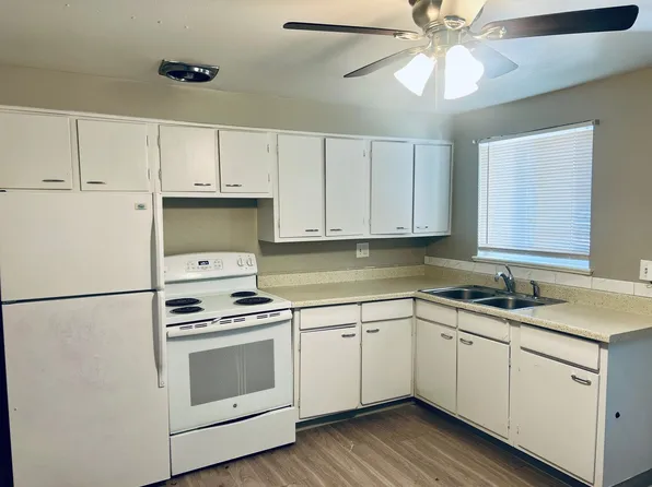 7117 Stuart St, Westminster, CO 80030