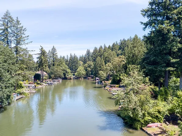 17322 Cedar Rd, Lake Oswego, OR 97034