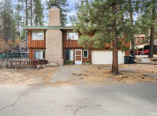 1177 Robin Rd, Wrightwood, CA 92397