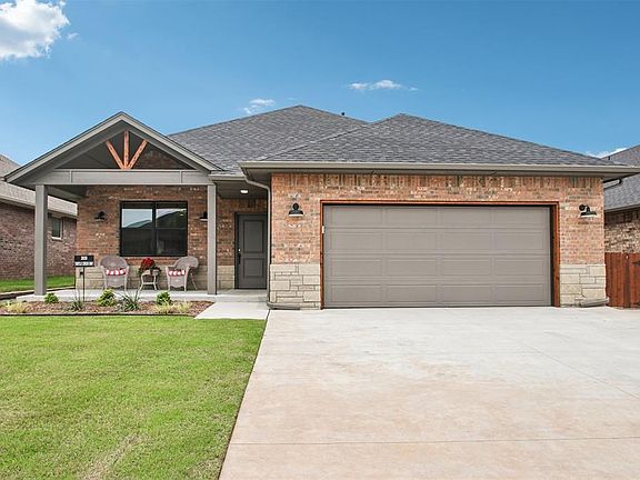 2nd image of 2039 Turtle Creek Way