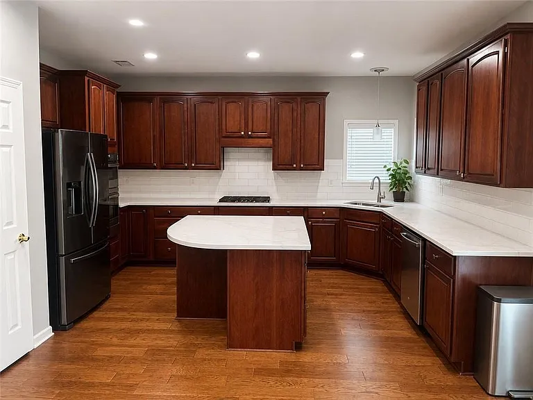 3215 Warbler Way — Photo 9