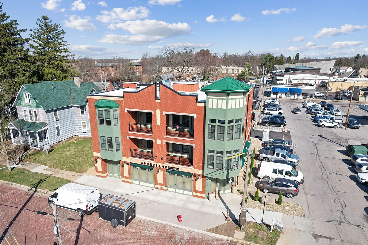 Building Photo - 32 W College Ave #201
