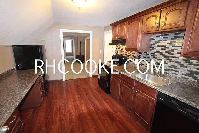 1124 W Nora Ave #2 — Photo 6