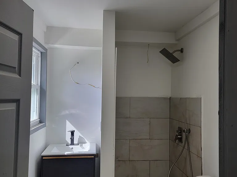 16 Trinity Pl — Photo 5