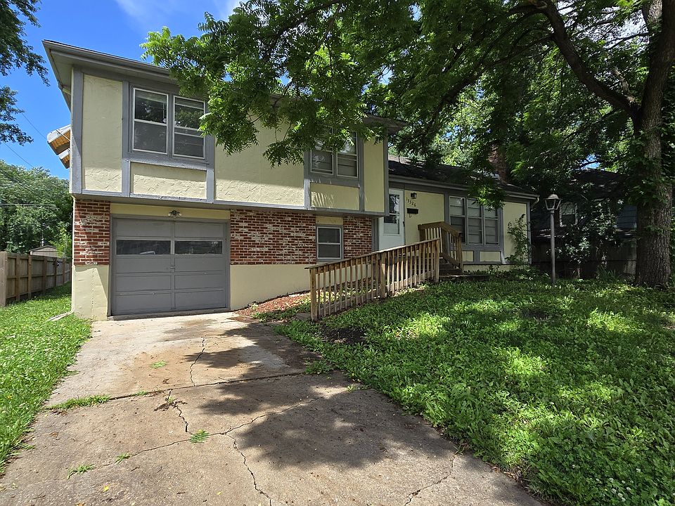 1st image of 13326 Donnelly Ave