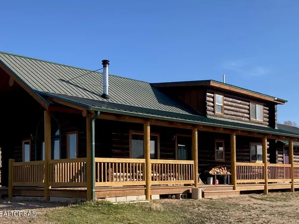 19 Mason Dr, Dubois, WY 82513