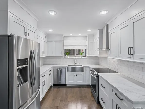 511 West Main Street #11, Stamford, CT 06902