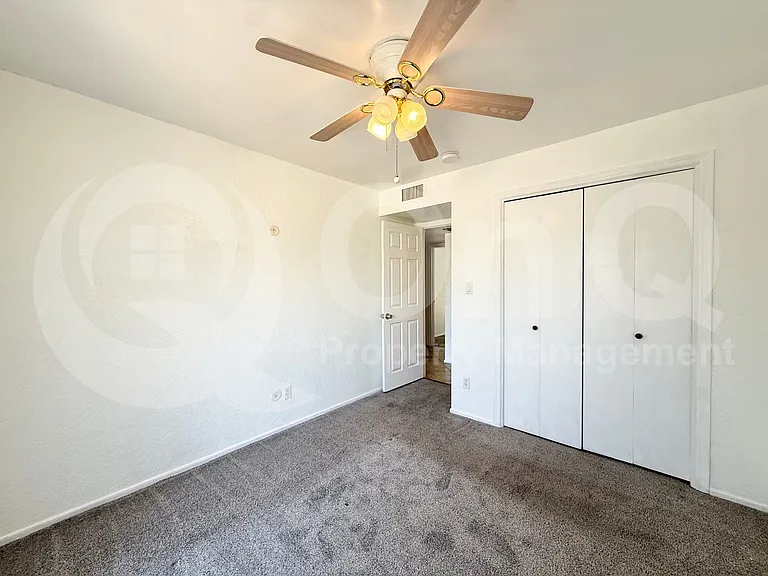 2439 E Elmwood St — Photo 17