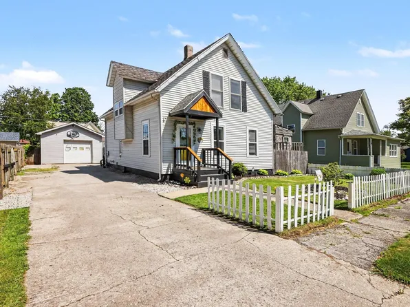 315 Oberreich St, La Porte, IN 46350