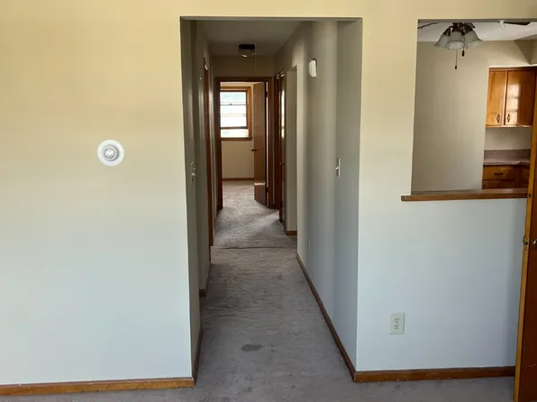 334 Copeland Ave, Lyndhurst, NJ 07071