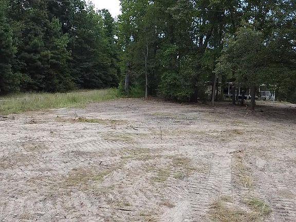 2nd image of 1100 County Road 245 N